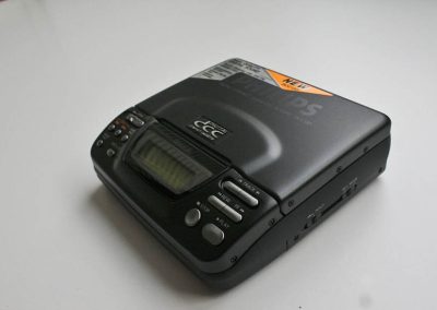 1992 Philips Digital Compact Cassette Player DCC130 - philips dcc130 019